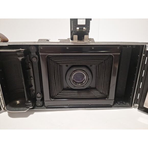 Polaroid Land Camera Model 95B Vintage Folding Camera – Clean, Working - Picture 10 of 10